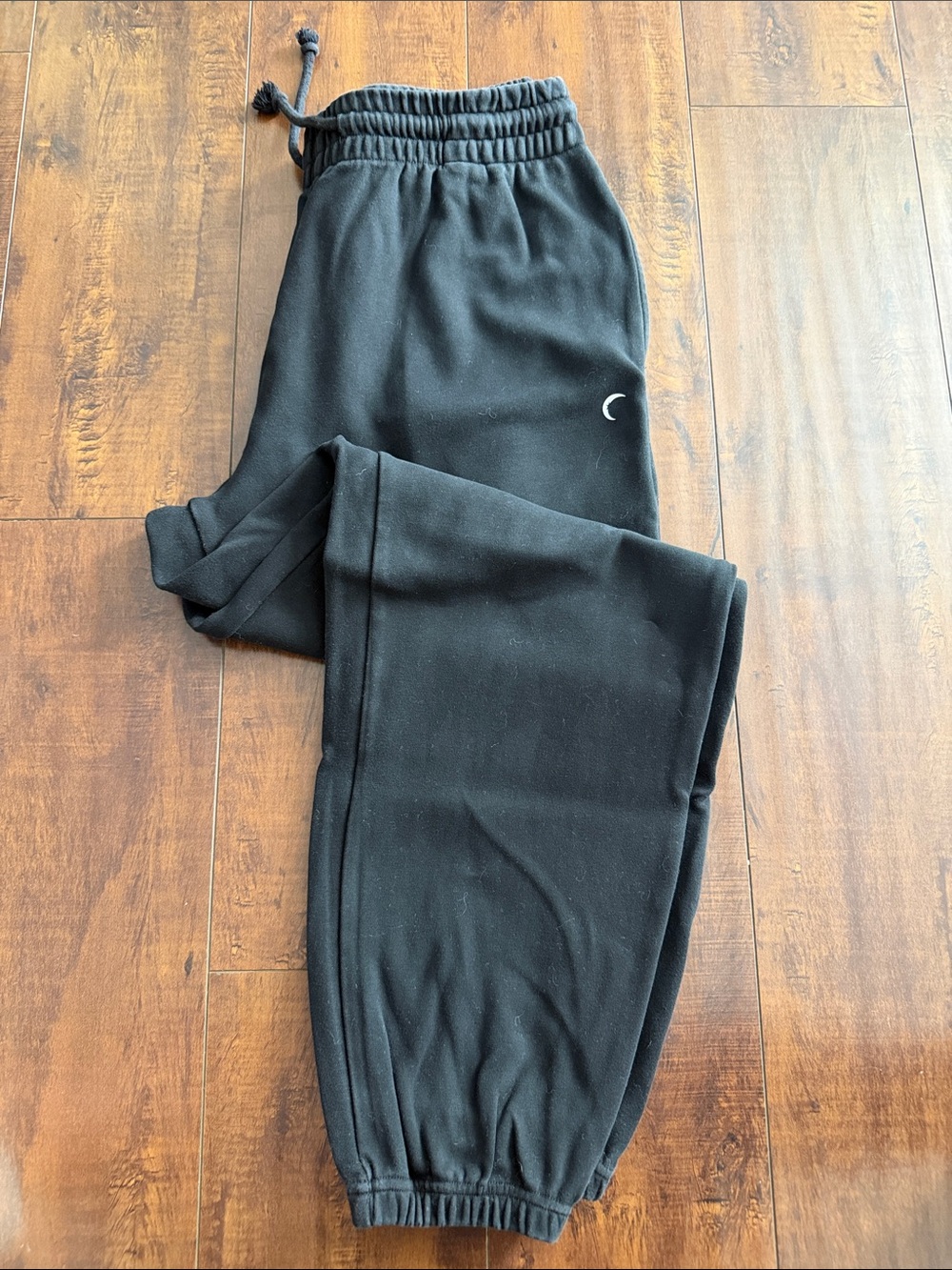 ZYIA Black Jogger Sweatpants with Crescent Logo, 27 inch inseam